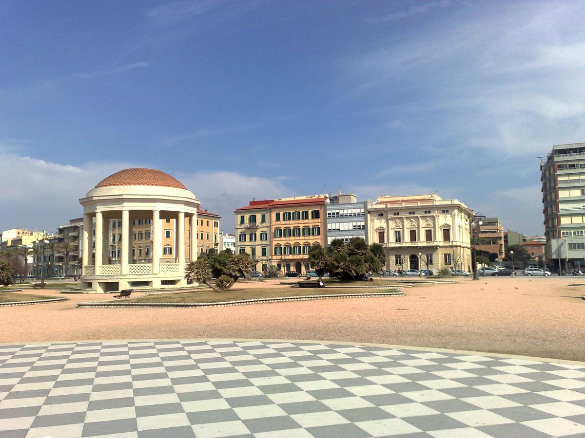 Albergo Pensione Ardenza Self Check-In Livorno Bagian luar foto